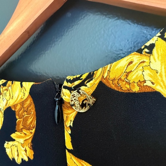 Versace Collection size 4 (44) EUC Black Midi Dress with Gold leopard- classic! - Picture 8 of 17